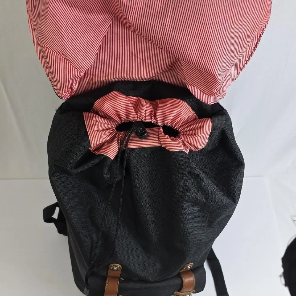 Herschel Supply Co. Little America Backpack.